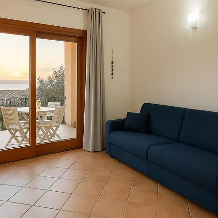 아파트 Sunset View And Pool 바데시