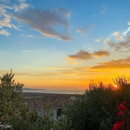 Sunset View And Pool Daire