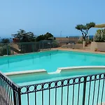 Sunset View And Pool Apartmán Badesi