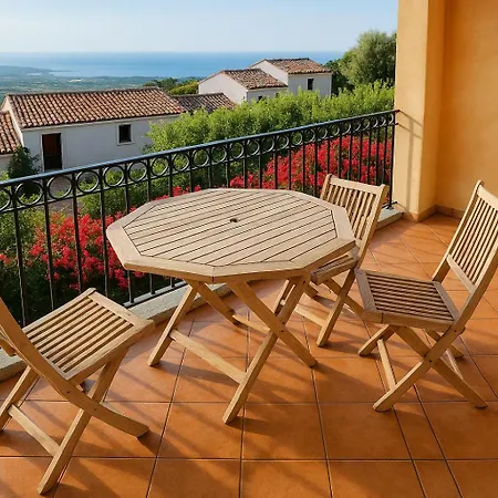 Sunset View And Pool Apartment